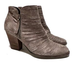 Paul Green Malibu Sliced Zip Bootie